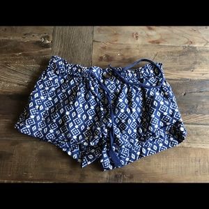 Slouchy shorts. Size xs/s